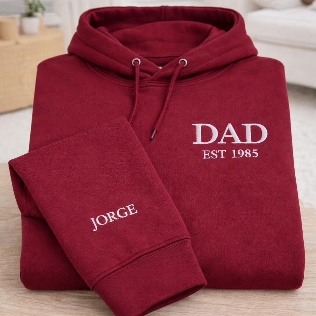 Sweatshirt Bordada Personalizada para Pai | Nomes na Manga - Image 3